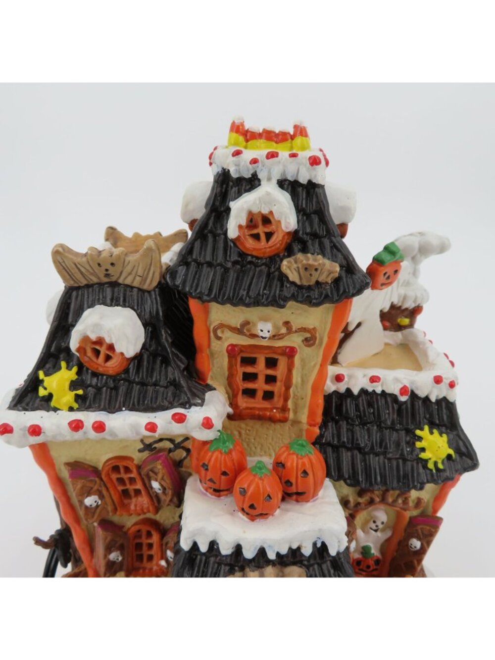 Lemax Sugar N Spice Not So Nice Manor Lighted House 2005 Halloween Spooky WORKS - Picture 3 of 16